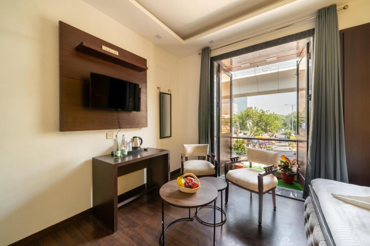 Lime Boutique B&B Gk-1 At Kailash Colony Metro , Greater Kailash Near Eros Hotel Nehru Place 新德里 外观 照片