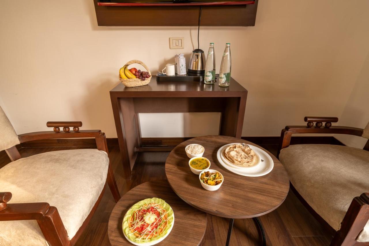 Lime Boutique B&B Gk-1 At Kailash Colony Metro , Greater Kailash Near Eros Hotel Nehru Place 新德里 外观 照片